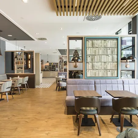 Premier Sued Hotel 3*